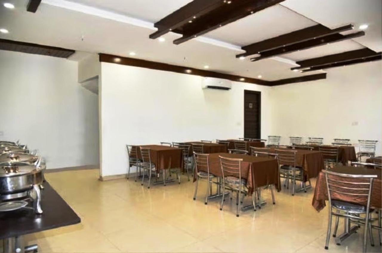 Hotel Royals Grand Galaxy Amritsar Buitenkant foto